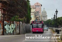 Прикольные фотографии: советские автомобили на Кубе